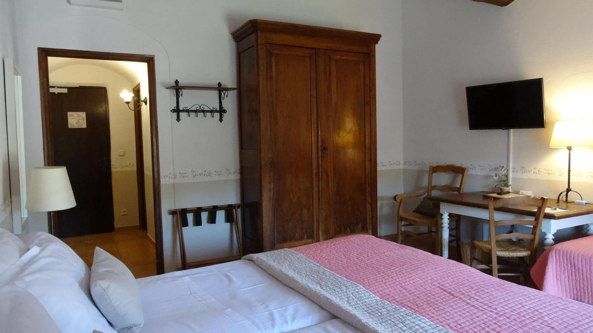 Hotel La Bastide D'Eygalieres Экстерьер фото